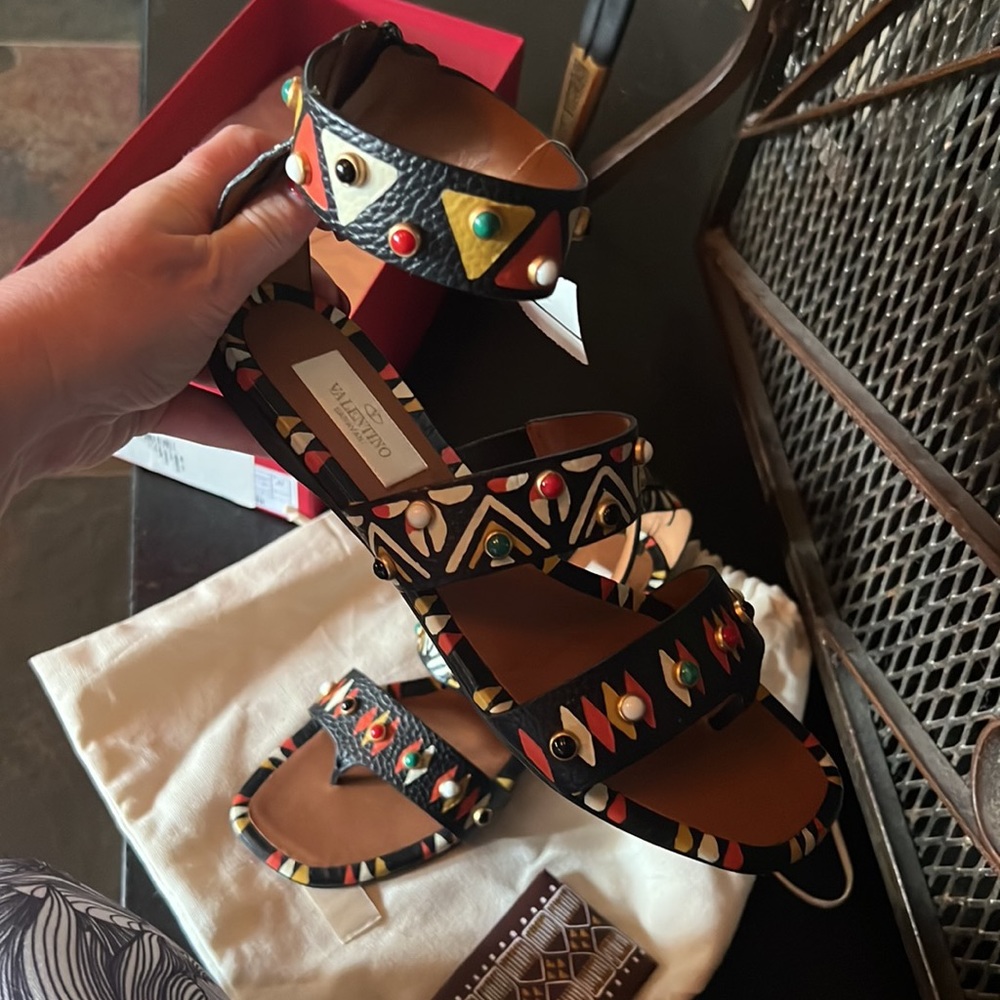 Valentino Sandal NWT SUPER CUTE - Picture 4 of 14